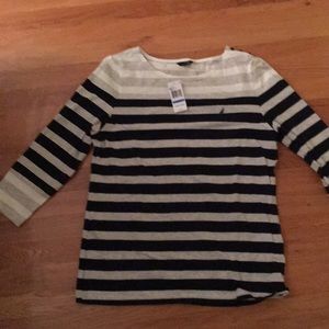 Women's Nautica top